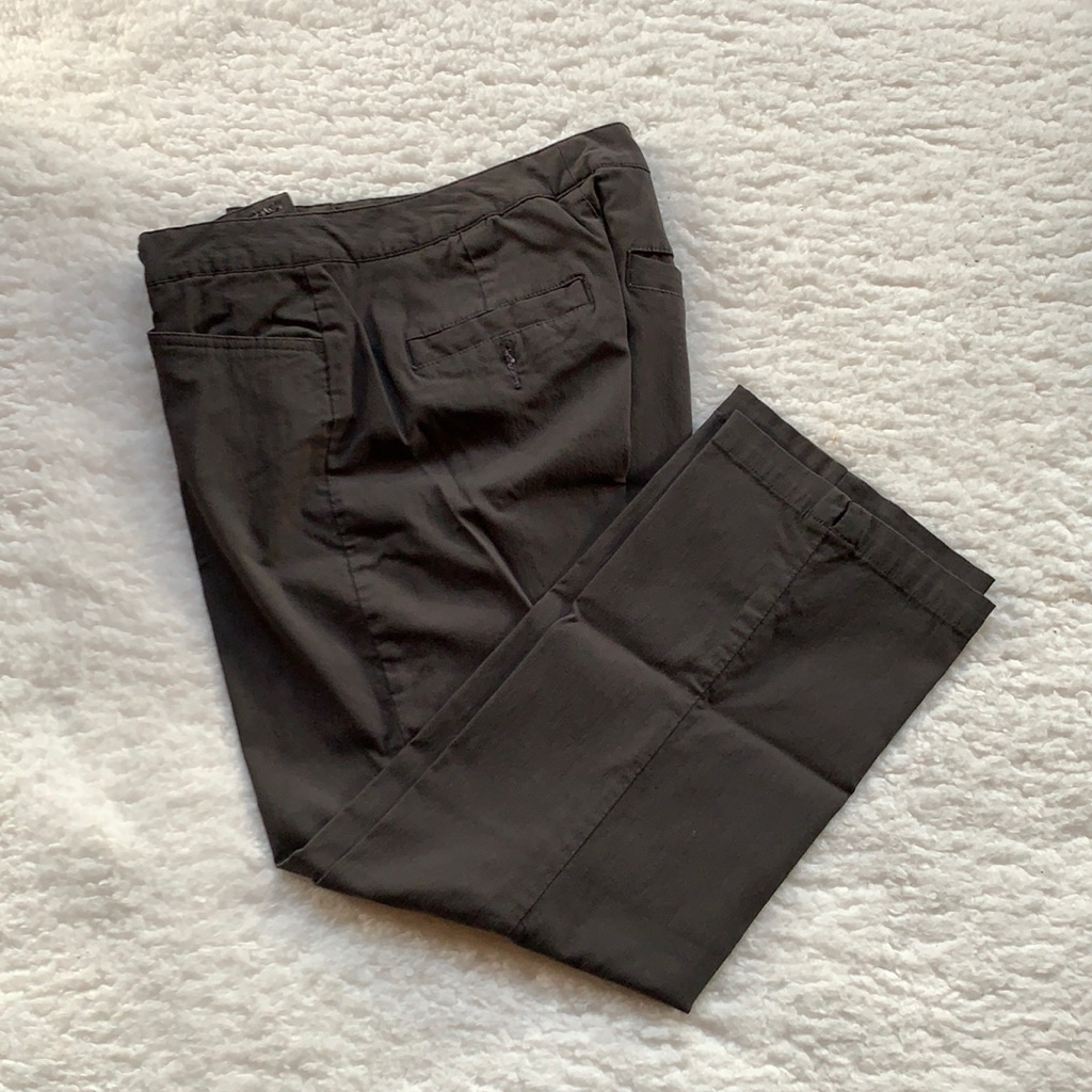 Crops Pants
